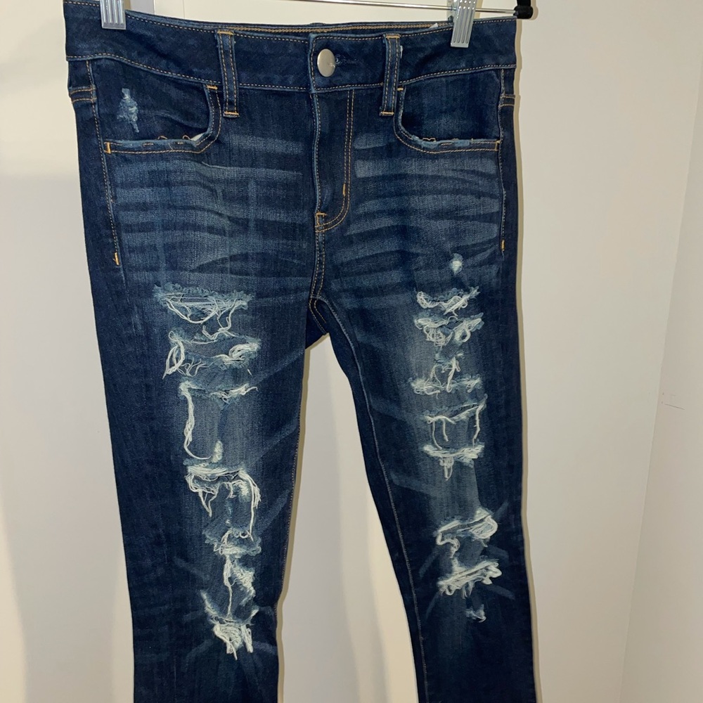 American eagle distressed skinny blue Jeans
